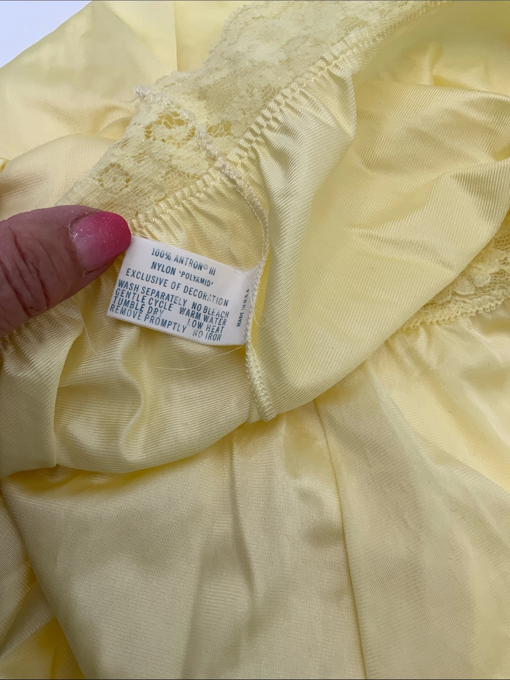 Vintage‎ Yellow & Lace Vassarette Half Slip - Picture 3 of 6